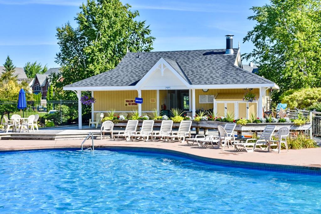 Condo 123 at Snowbridge photo