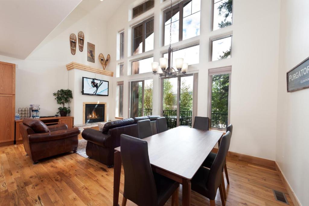 Alpenglow 42, Středisko Durango Mountain