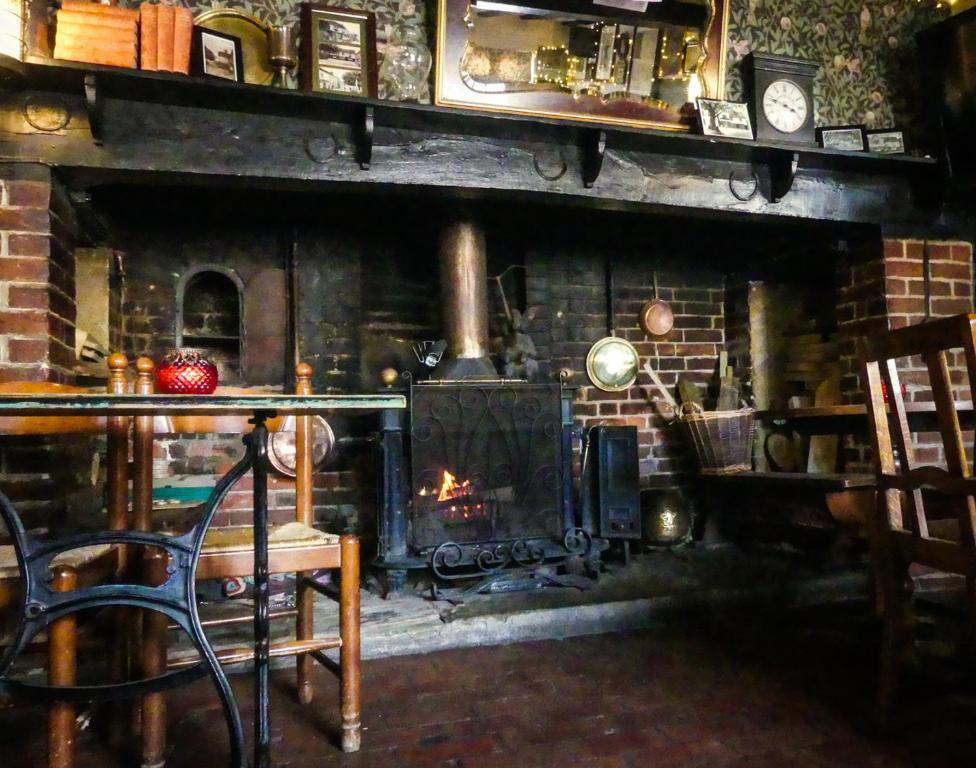 Ye Olde Smugglers Inne photo