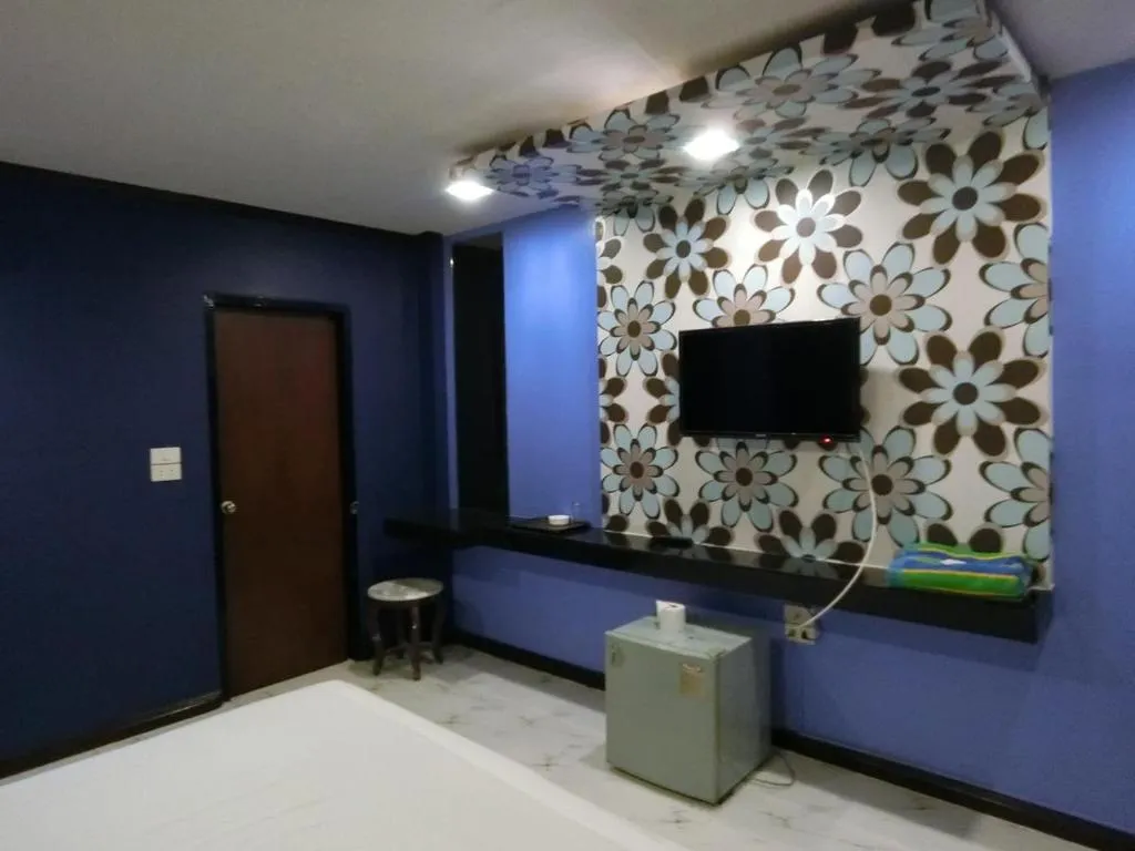NewYork Suite Hotel，位于Ban Ko的酒店