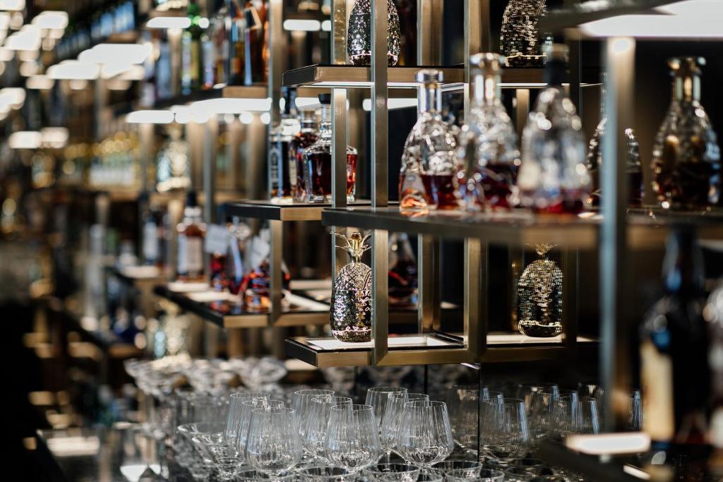 อาหารและเครื่องดื่ม