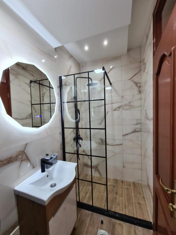 Apartmani Central & Free parking photo