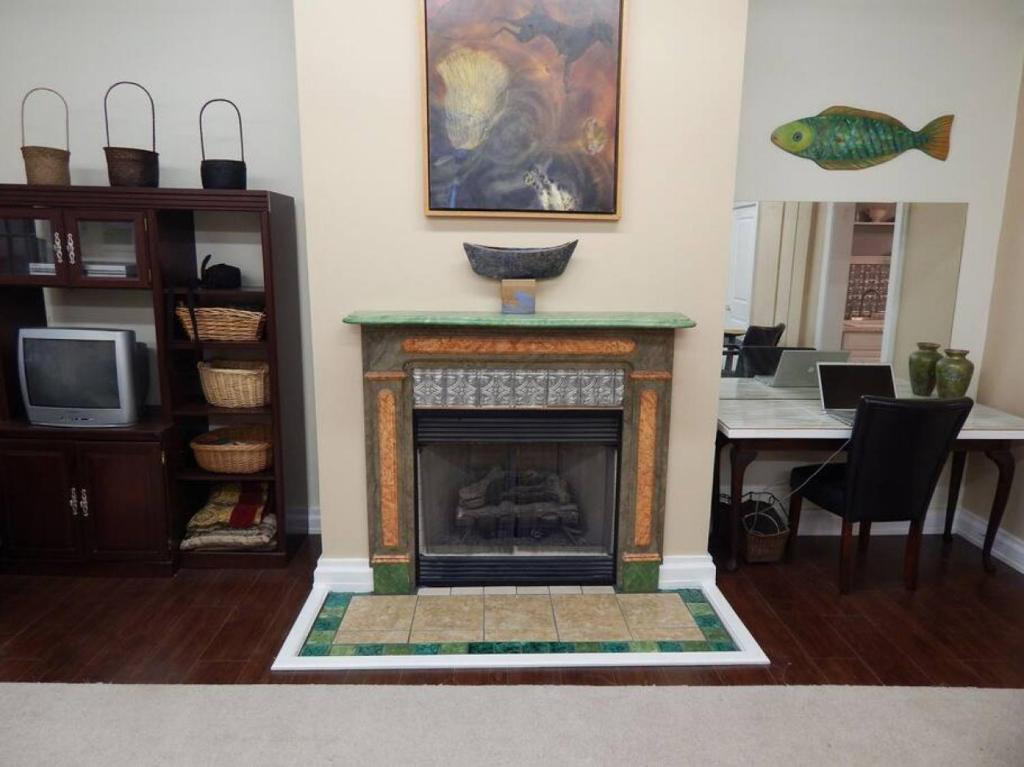 2. 2 bed, 1..