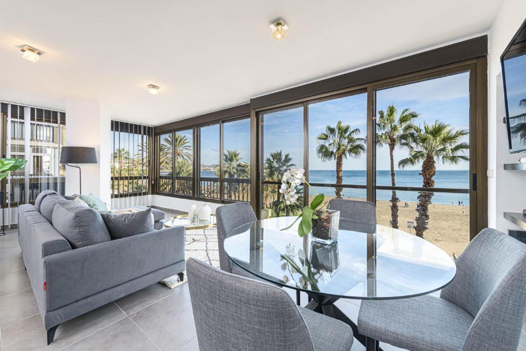 Mediterraneo Beach Apartment in Malaga by Solaga Holiday Homes - 2