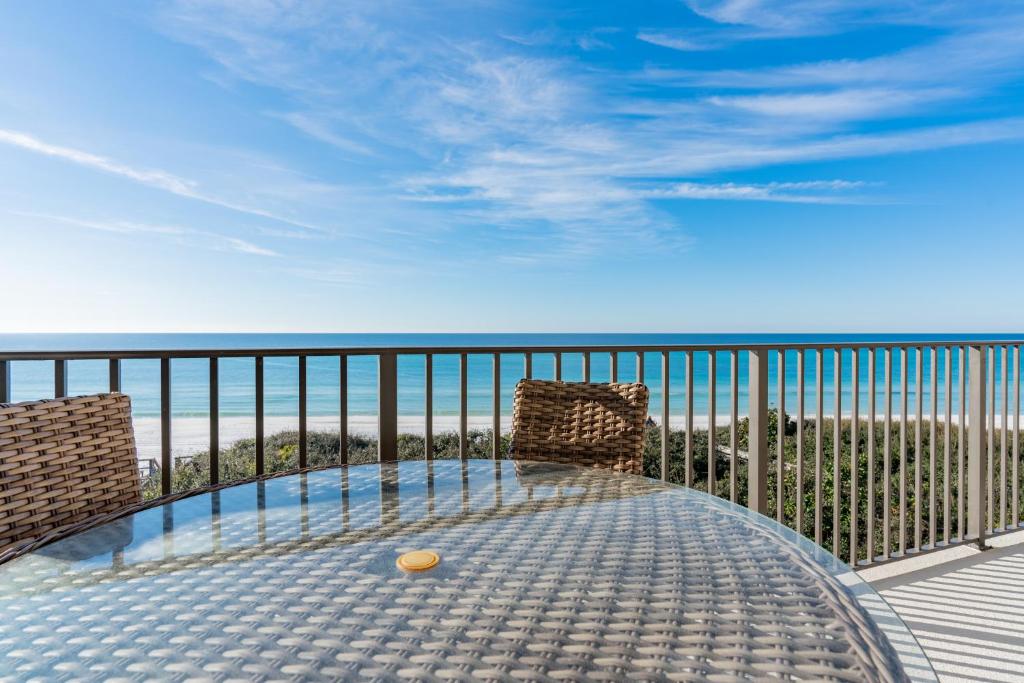 Legacy 304 - Tide Lines, Seagrove Beach