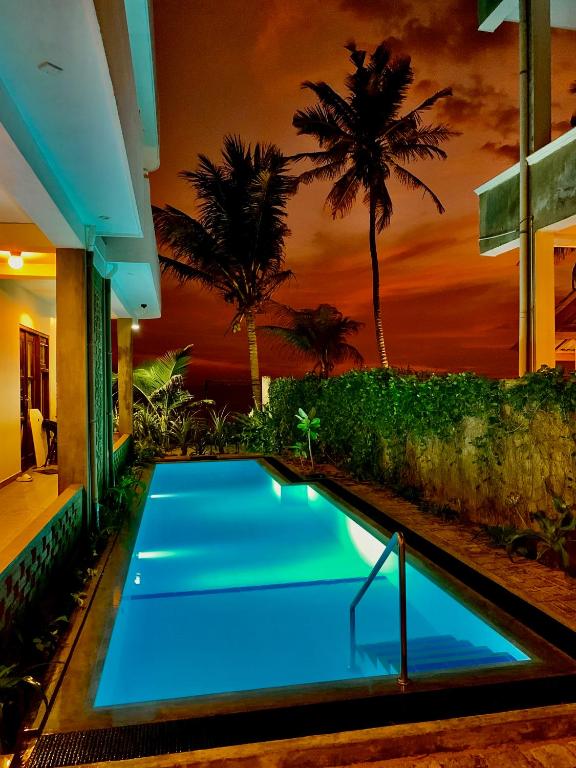 Morava Beach Court — Hotel in Hikkaduwa