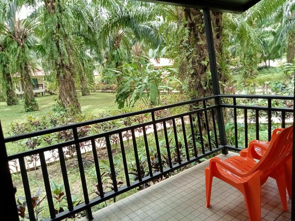 Khao Sok Palm Garden Resort