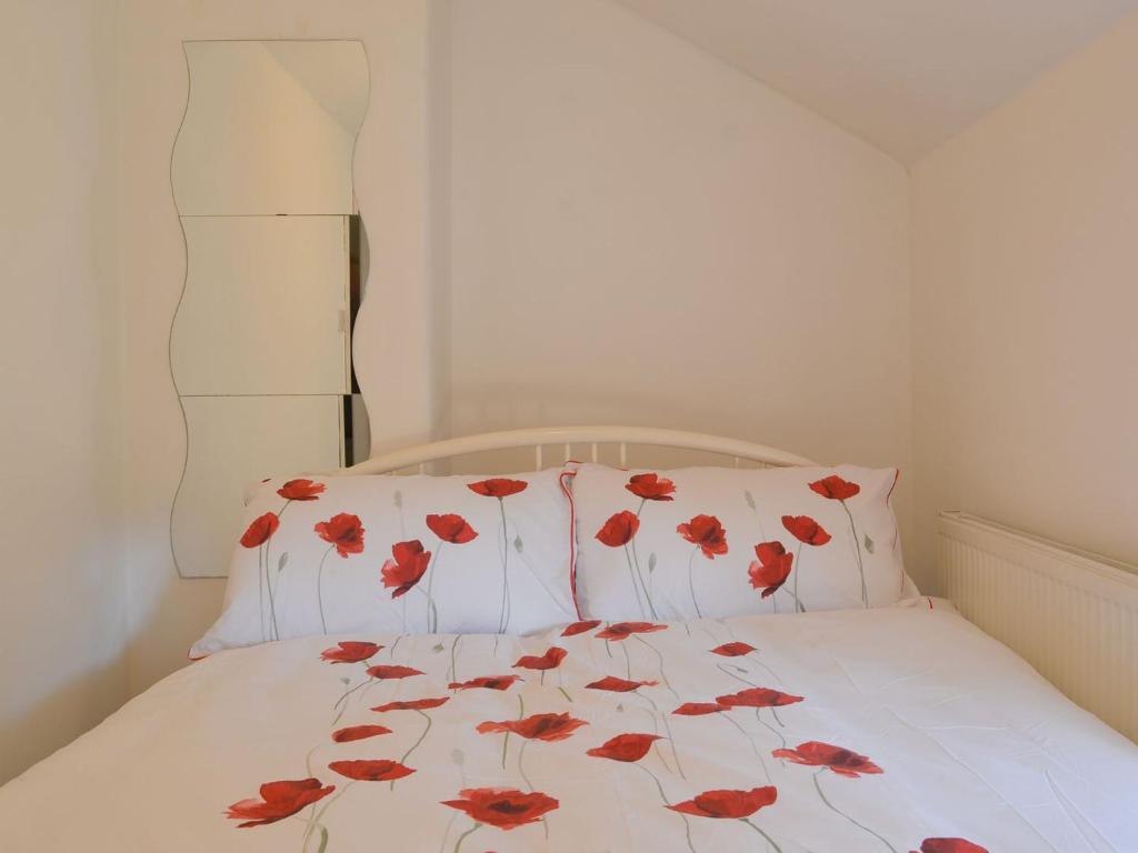 1 Primrose Cottage photo