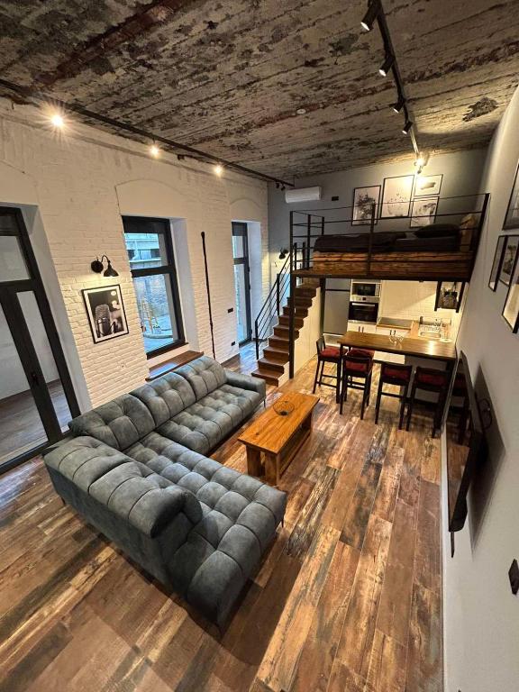 Industrial Studio - 2