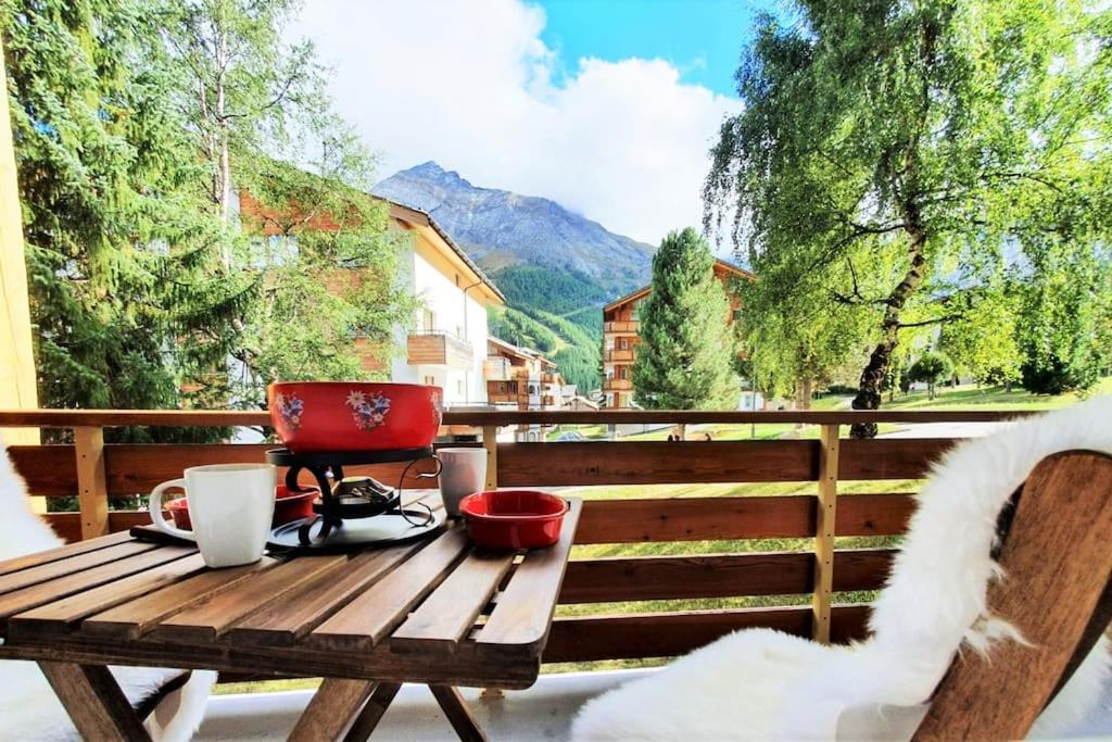 Studio Apollo 5, Saas-Fee
