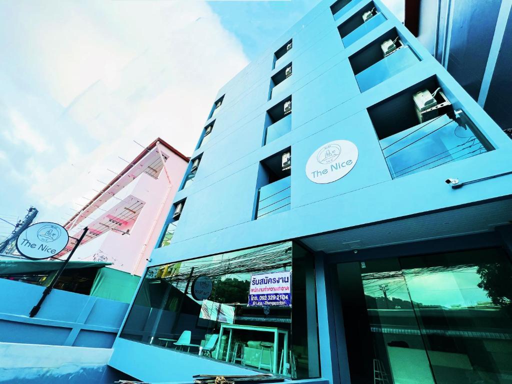 THE NICE, Pláž Patong