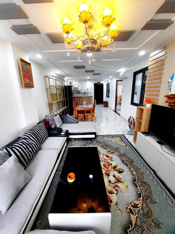 MM’s House