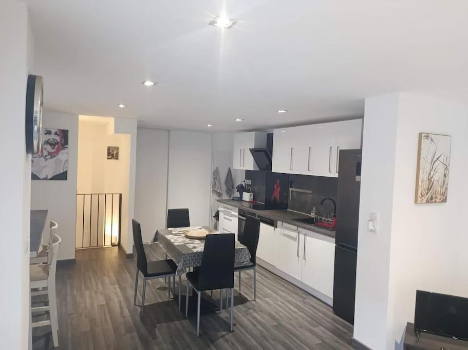 Appartement 56m2 climatisé accès direct plage et piscine - 3