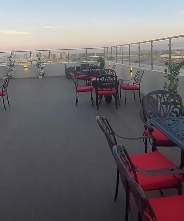 Temandra Hotel photo