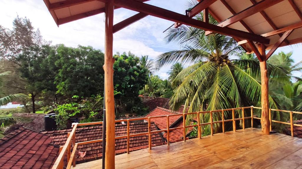 View, Surf Beach Hotel in Arugam Bay