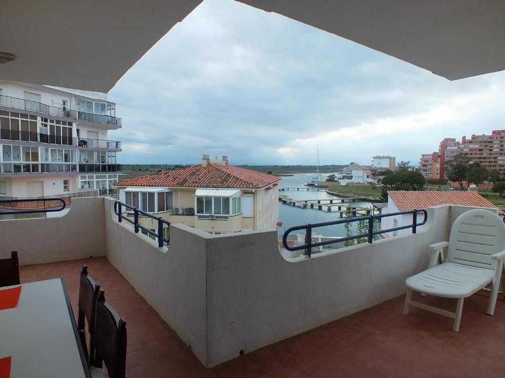 Apartamento para 6 - Terraza - Cerca de Playa y Comercios - ES-204-7 - 4