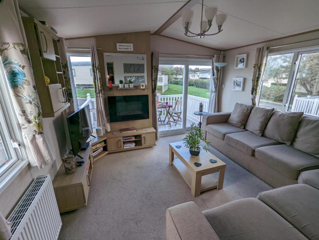 Littlesea Haven Caravan, Weymouth - photo 2