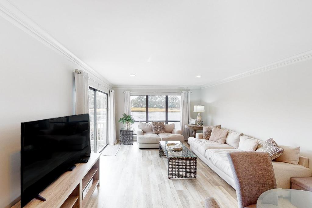 Harbour Point #907, Destin