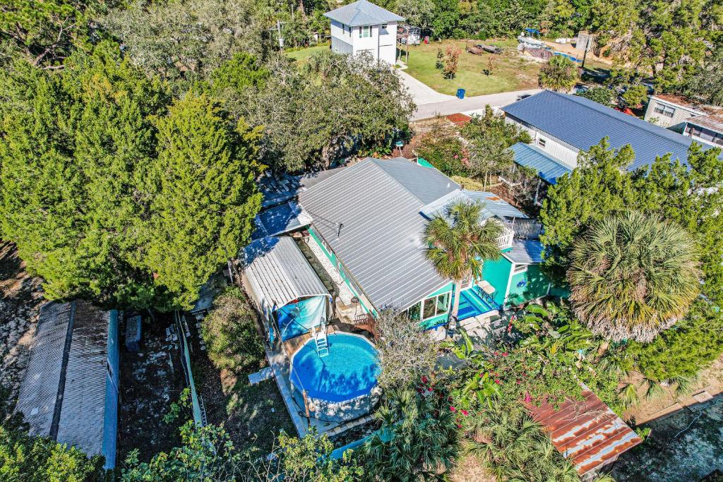 Holiday homes in Weeki Wachee, FL price from 66, reviews of