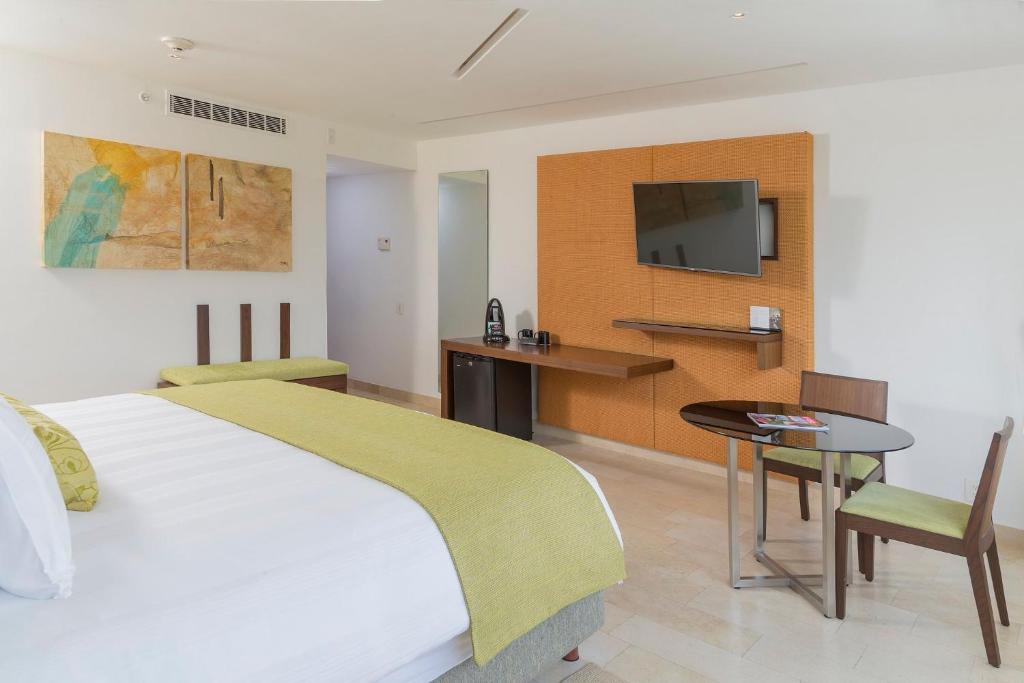 InterContinental President Cancun Resort photo