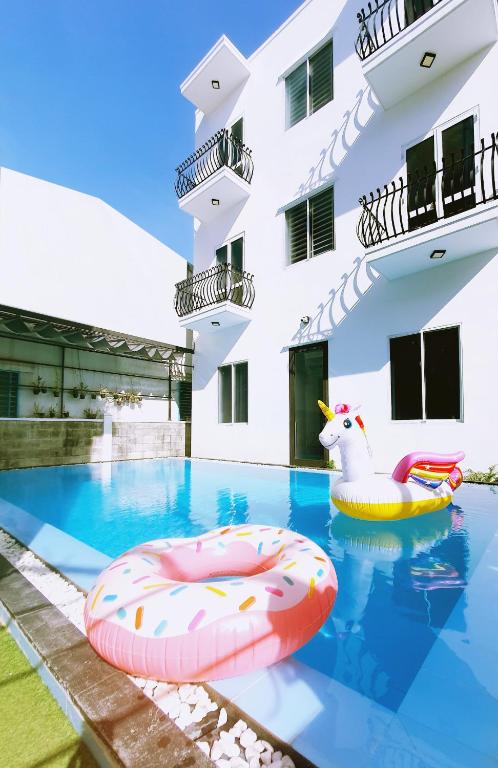 Silver Moon Villa