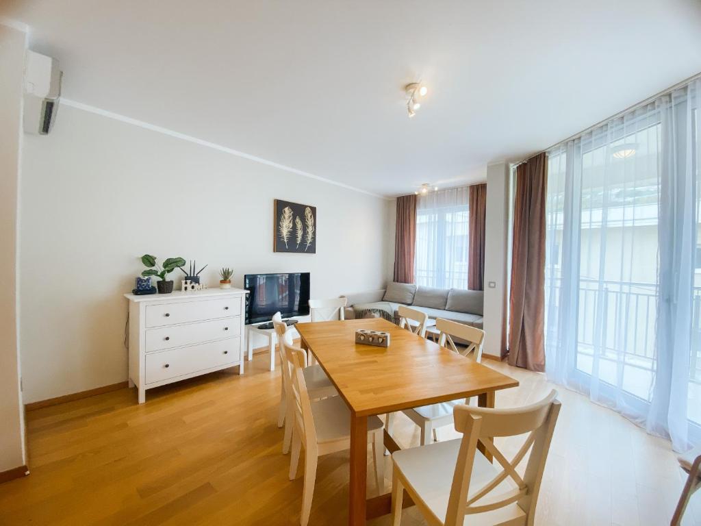 Sunny apartment - 1