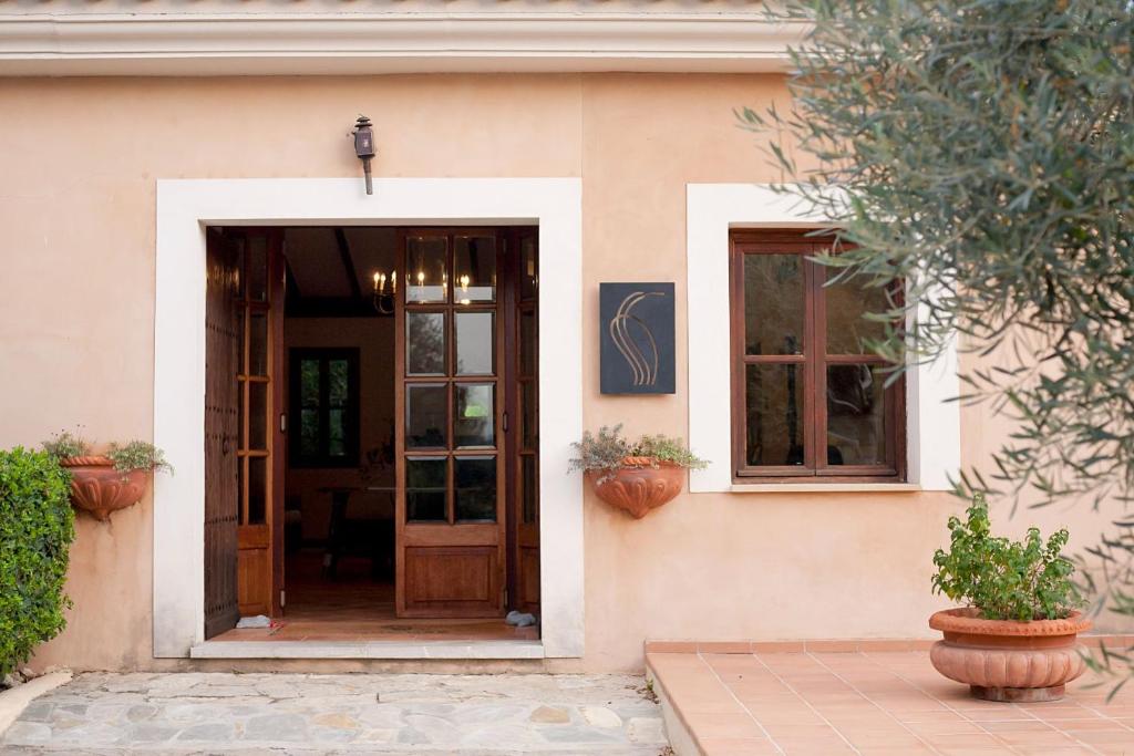 Son Corb Boutique Hotel — Hotel building in Cala Bona, Balearic Islands