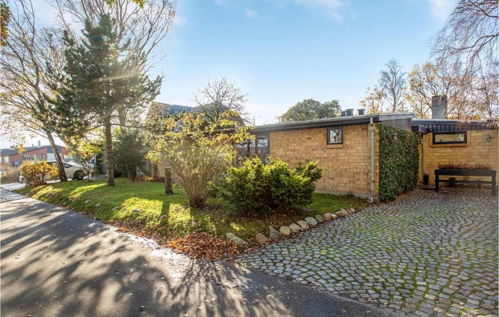 Cozy Apartment In Sæby With Wifi, Saeby