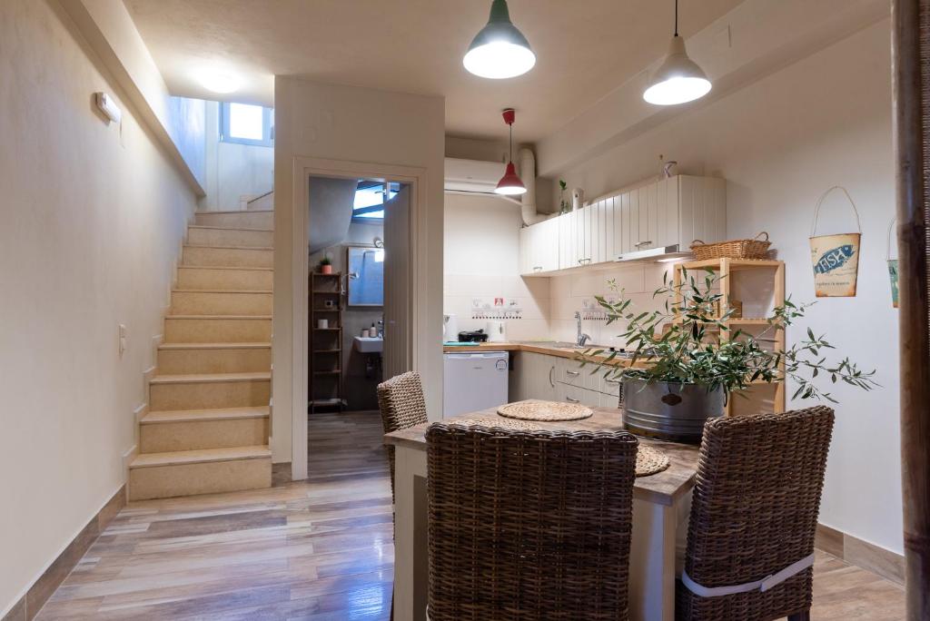 Aelia Home Suites photo