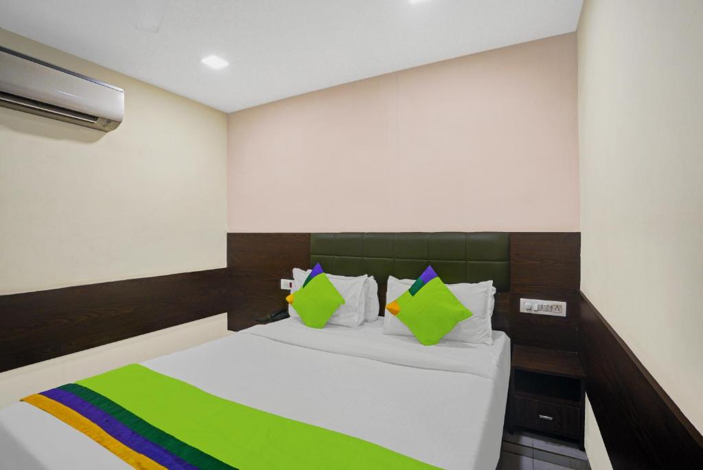 GreenOtel Rooms Hazira Surat photo