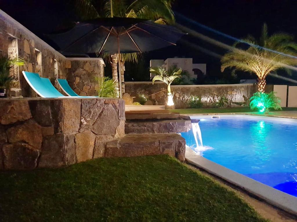 4 bedrooms villa with sea view private pool and enclosed garden at Albion 2 km away from the beach photo