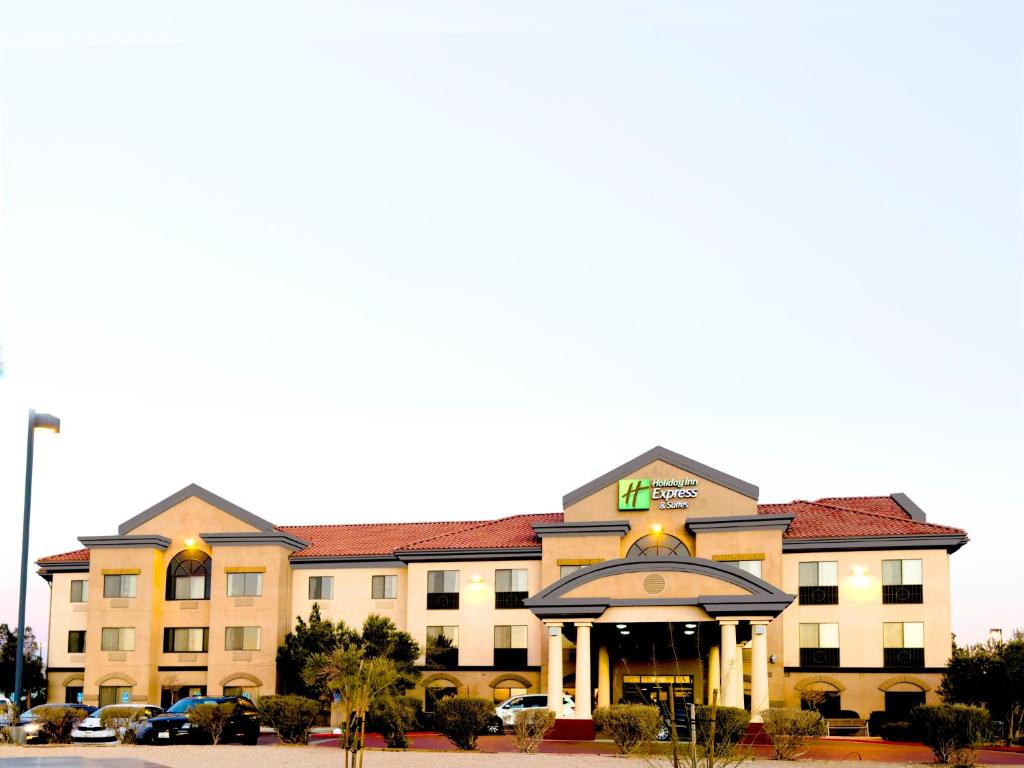 Holiday Inn Express Hotel & Suites Barstow, an IHG Hotel