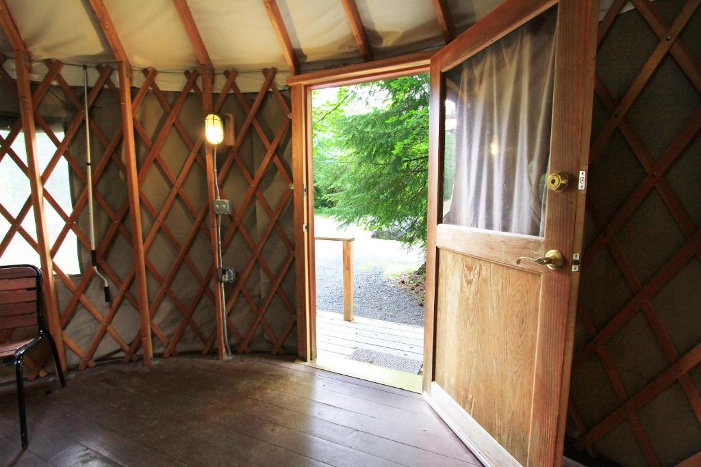 Mount Hood Village Yurt 1 photo