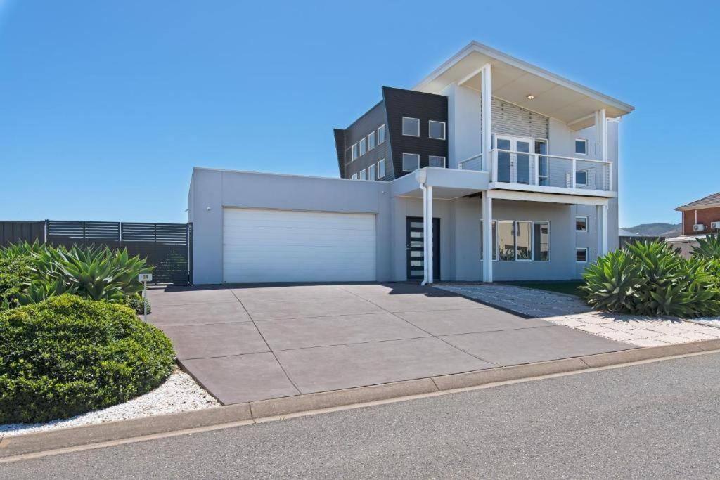 On Seascape, Sellicks Beach