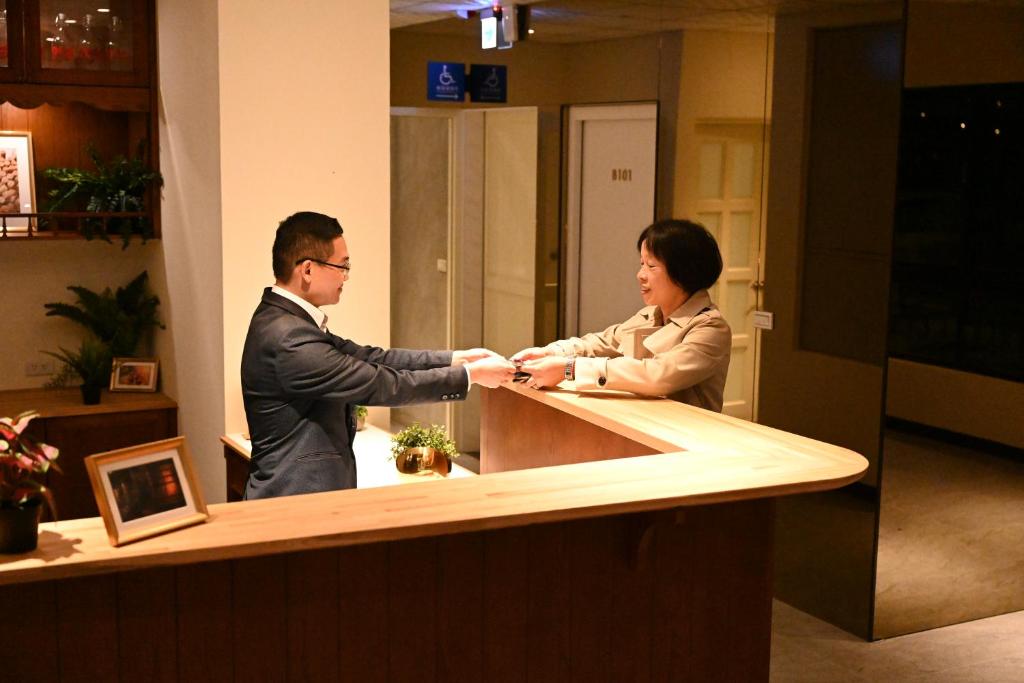 Lutel Hotel Xpark Gloria Outlets Shin Kong Cinemas