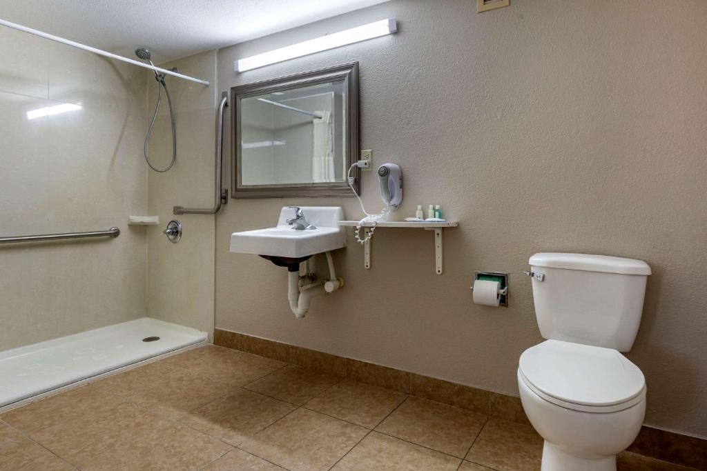 Quality Inn Duncan Spartanburg West photo
