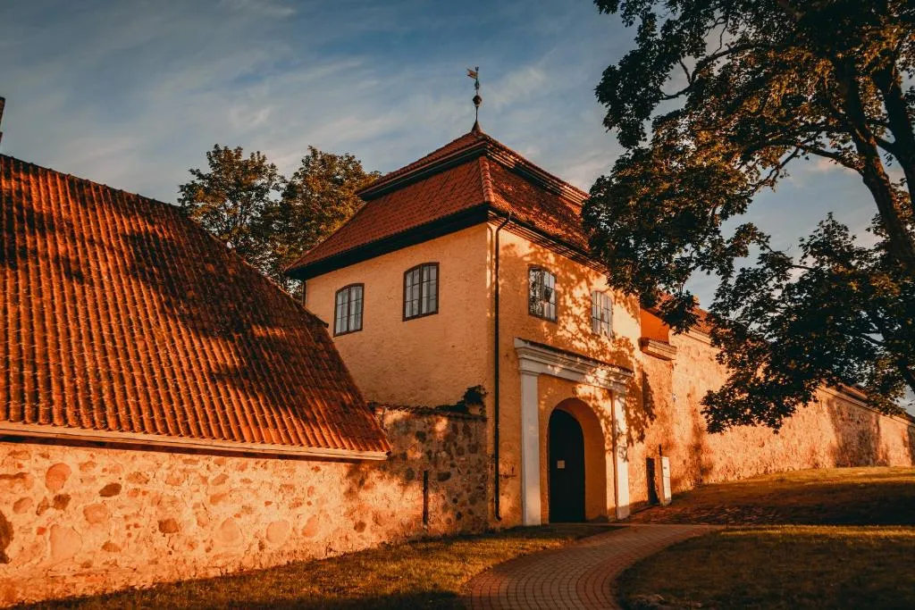 Šlokenbekas Muiža, hotel v destinaci Milzkalne