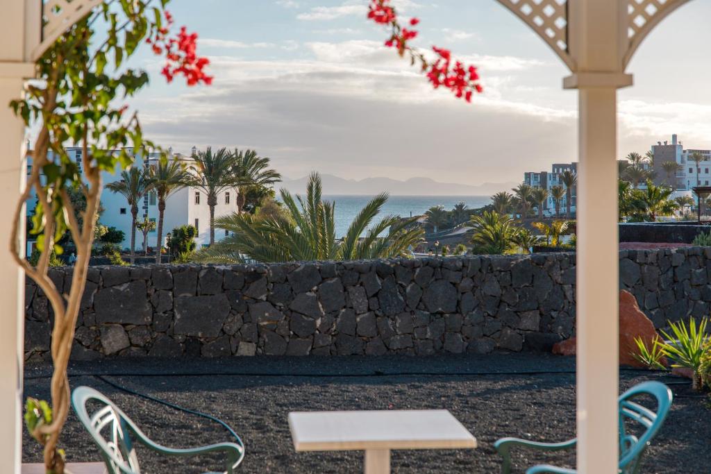 Apartamentos LIVVO Coloradamar — Attractions in the area in Playa Blanca, Canary Islands