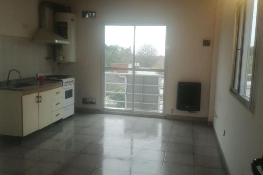 Alquilo depto 1 dorm en Zárate - 5