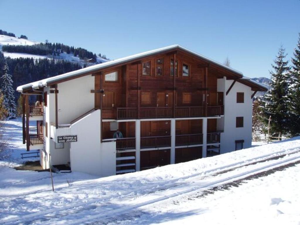 Studio charmant pour 4 pers avec parking à Notre-Dame-de-Bellecombe - FR-1-505-49 - 2