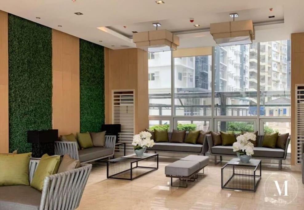 Family freindly 2 bedroom condo at Vine Residences photo