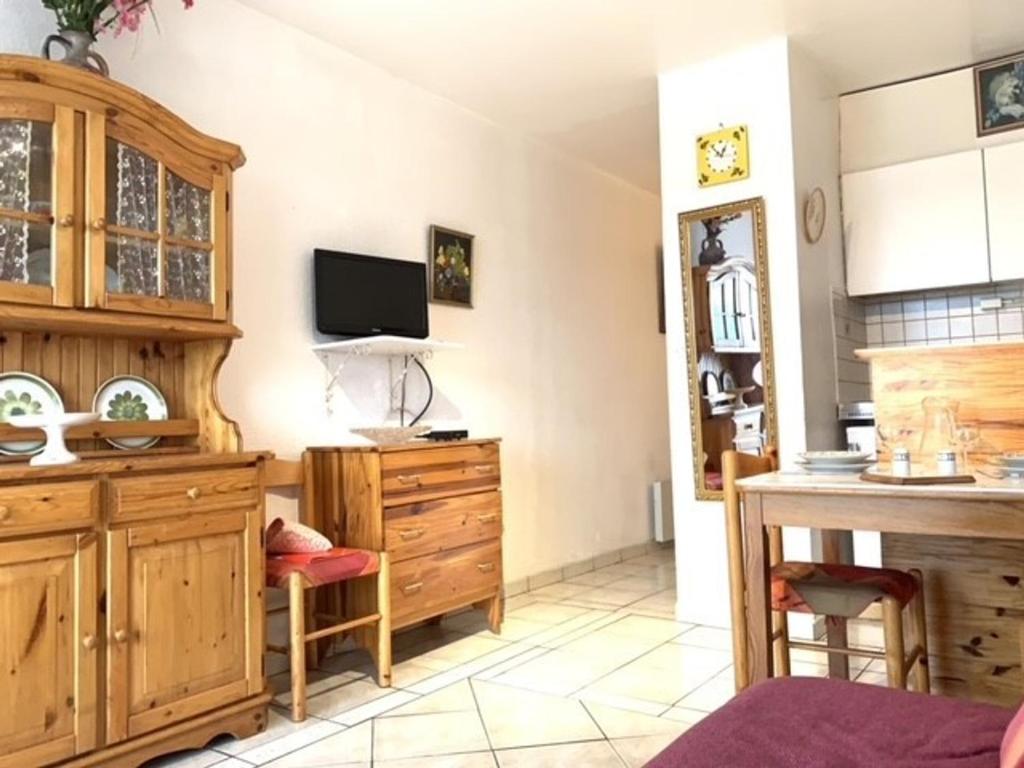 Appartement idéal près des Thermes de Balaruc avec balcon et parking privé - FR-1-503-16 - 3