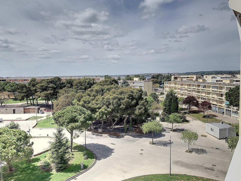 Appartement chaleureux avec balcon, animaux admis, pour cure ou vacances - FR-1-503-85 - 4