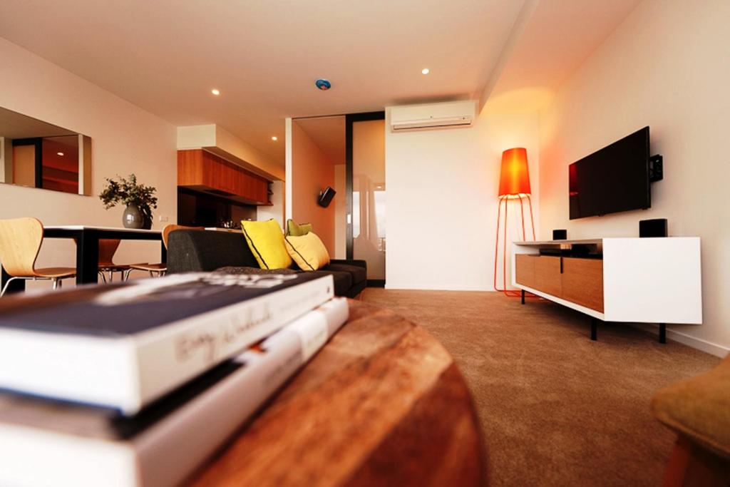 Vine Serviced Apartments photo