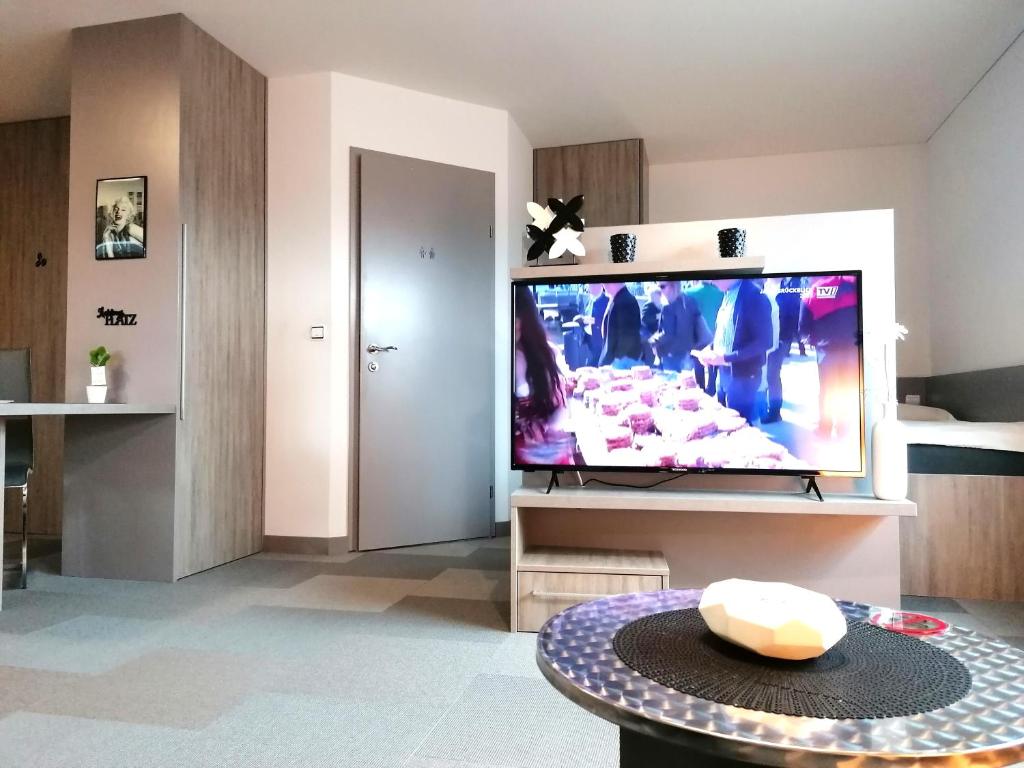 Business Apartments photo