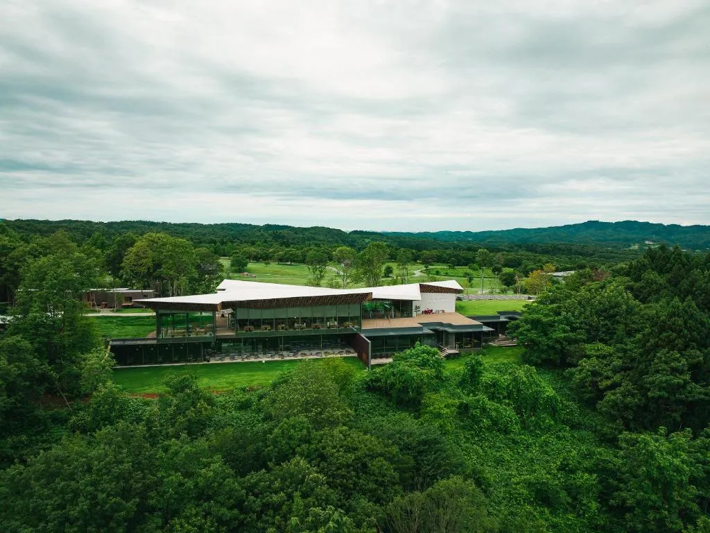 SNOW PEAK FIELD SUITE SPA HEADQUARTERS, hotel in Morimachi