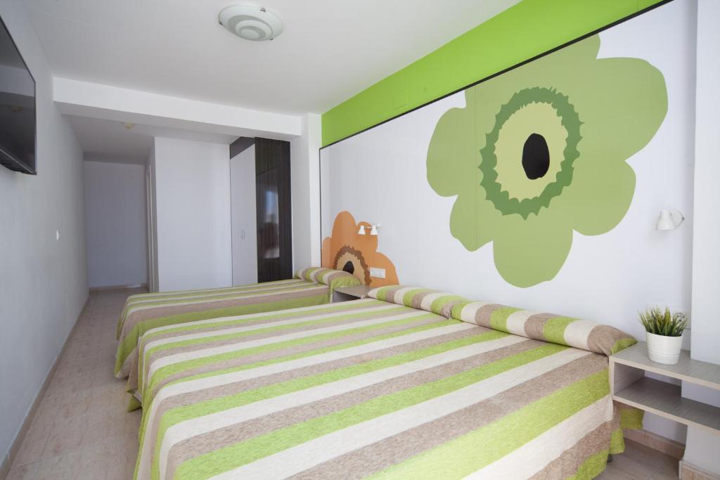 Sol Playa — Hotel rooms in Valencia, Valencian Community