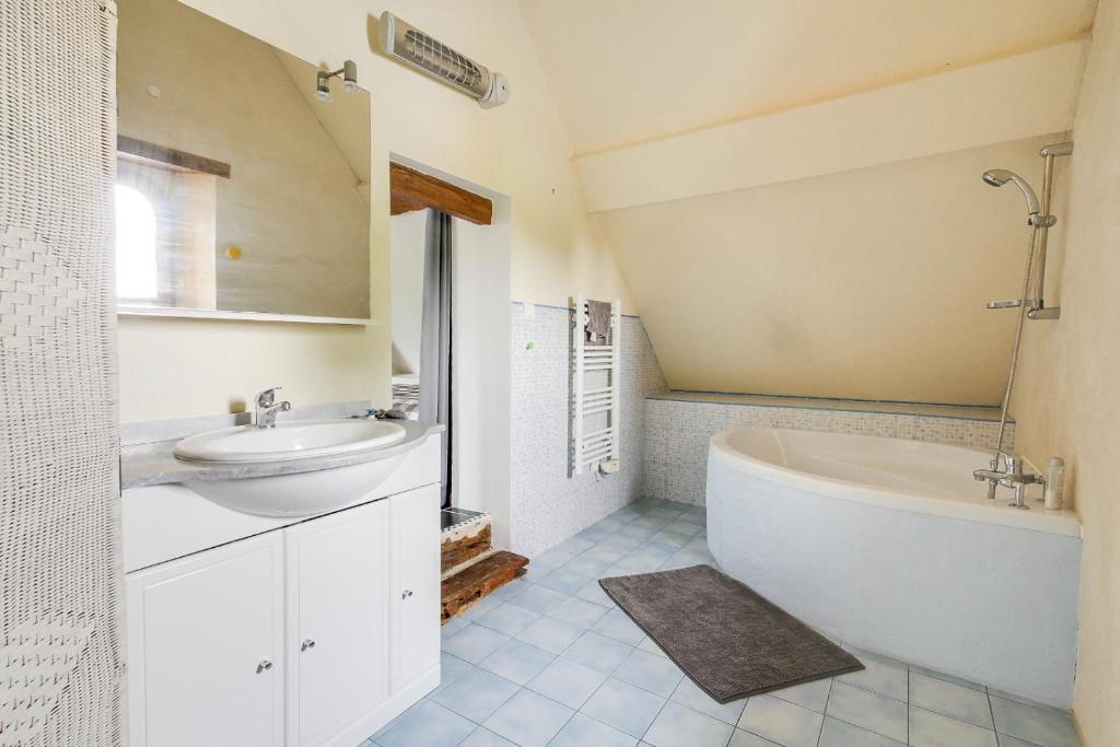 Crazy Villa Luigny 28 - Heated pool - City Stade - 1h20 Paris - 30P 전경