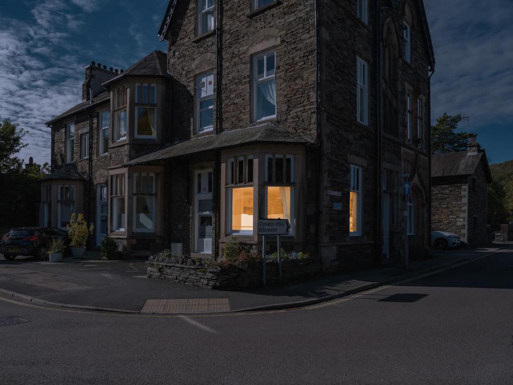 Tower Lodge photo 4