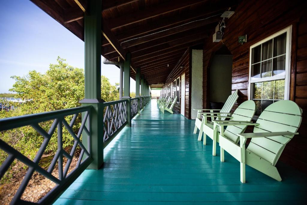 Sea Eye Hotel - Laguna Building photo